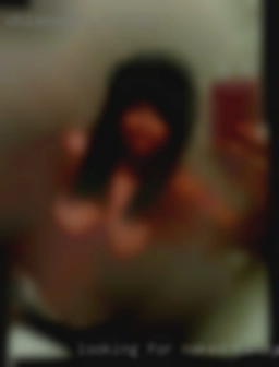Looking for oral for naked handyman and maybe more.